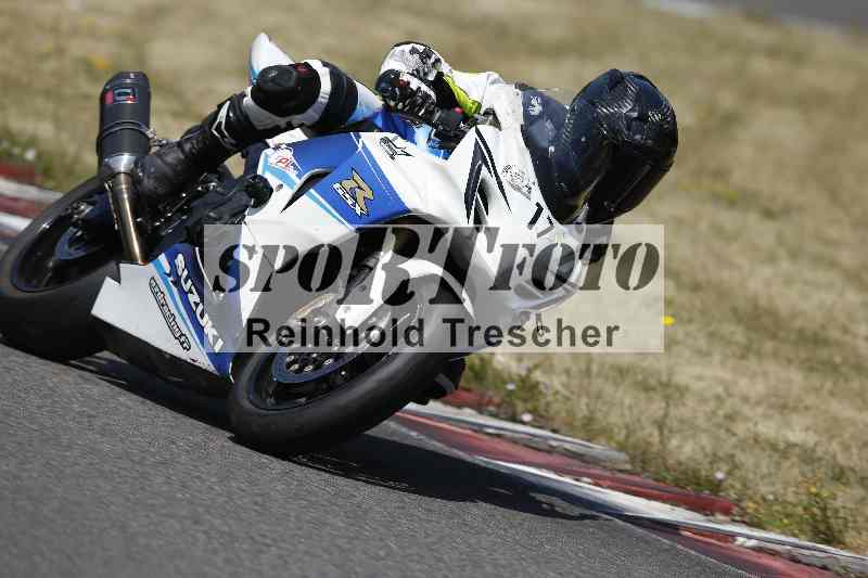 Archiv-2023/28 05.06.2023 Moto Club Anneau du Rhin/blanc-novice/17
